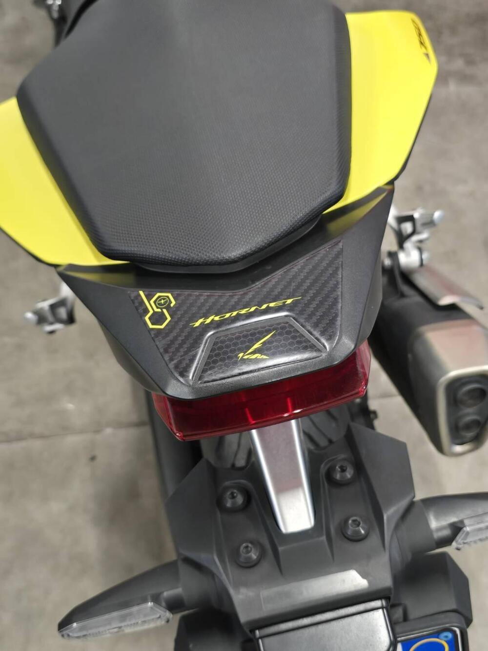 Honda CB 750 Hornet (2023 - 24) (7)