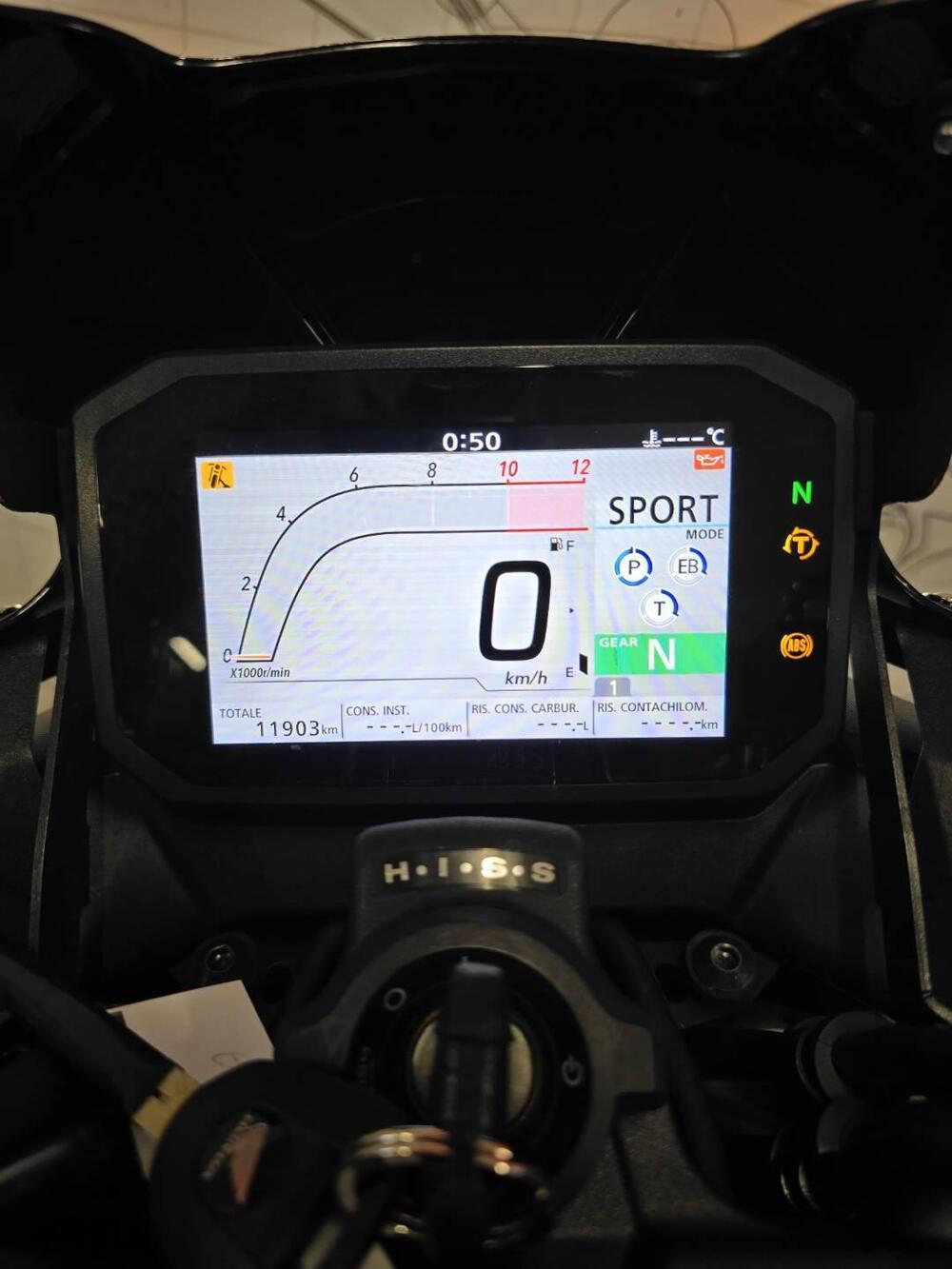 Honda CB 750 Hornet (2023 - 24) (9)