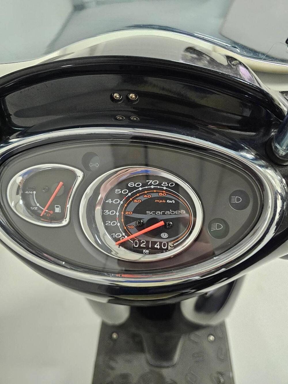 Aprilia Scarabeo 50 4t 4V (2009 - 17) (2)