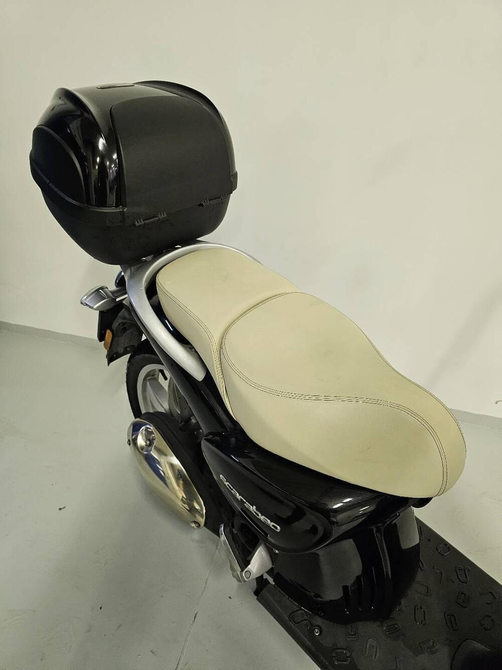 Aprilia Scarabeo 50 4t 4V (2009 - 17) (4)