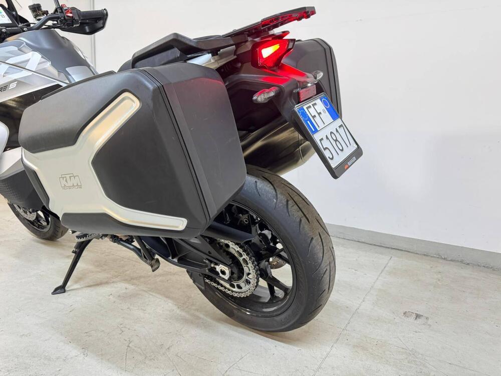 KTM 1290 Super Adventure S (2022 - 25) (11)