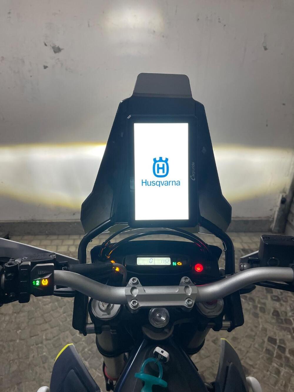 Husqvarna 701 Enduro (2023 - 25) (3)