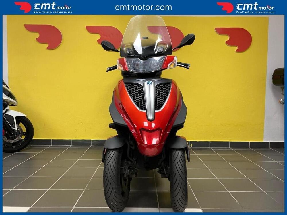 Piaggio Mp3 300 ie Yourban ERL (2011 - 17) (2)