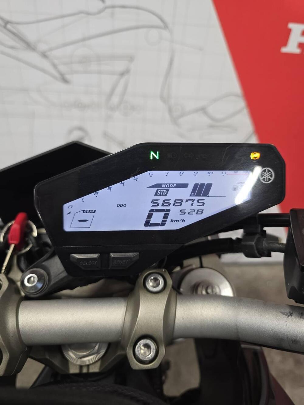 Yamaha MT-09 ABS (2013 - 15) (10)