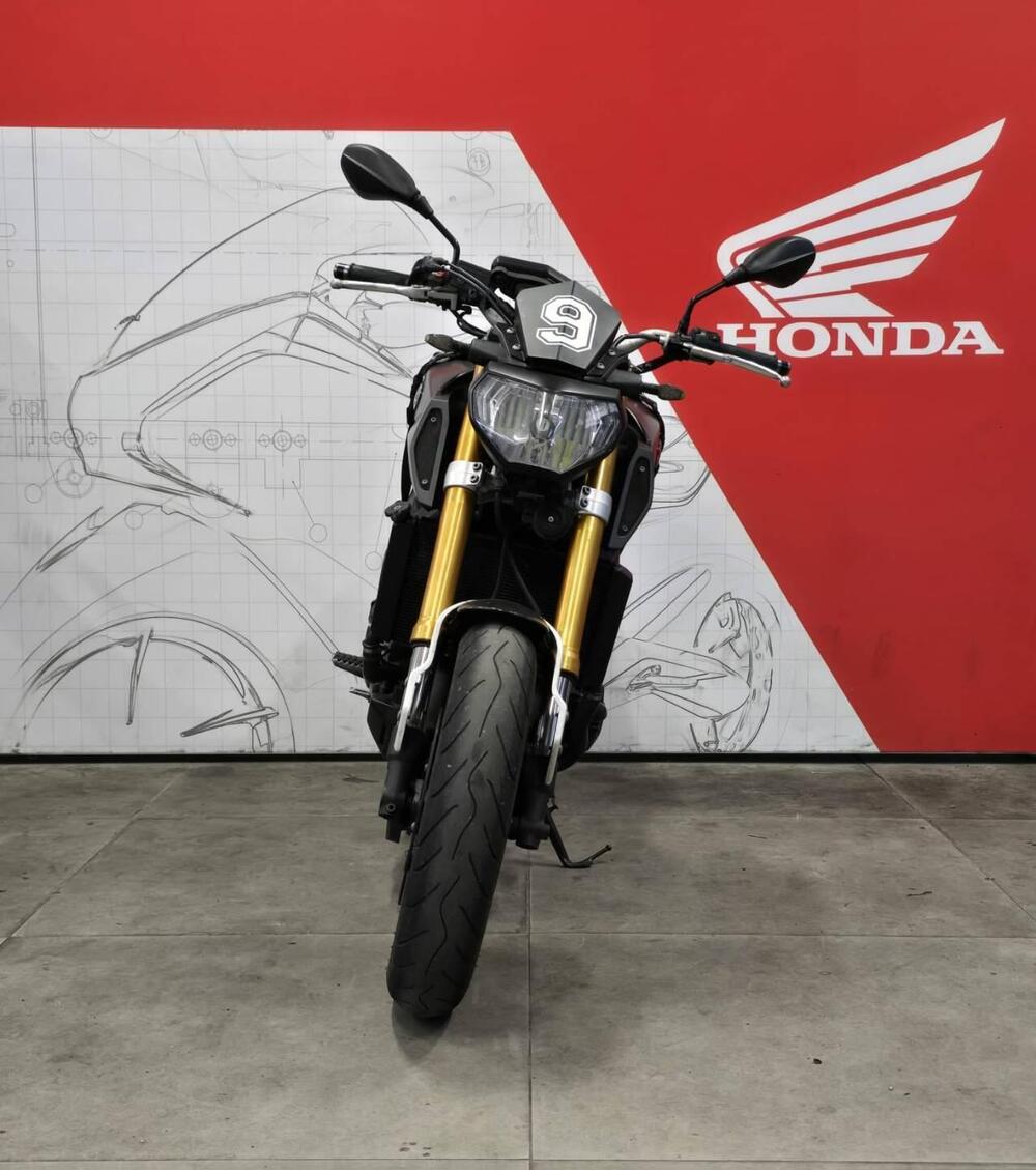 Yamaha MT-09 ABS (2013 - 15) (2)