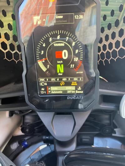 Ducati DesertX (2022 - 25) usata