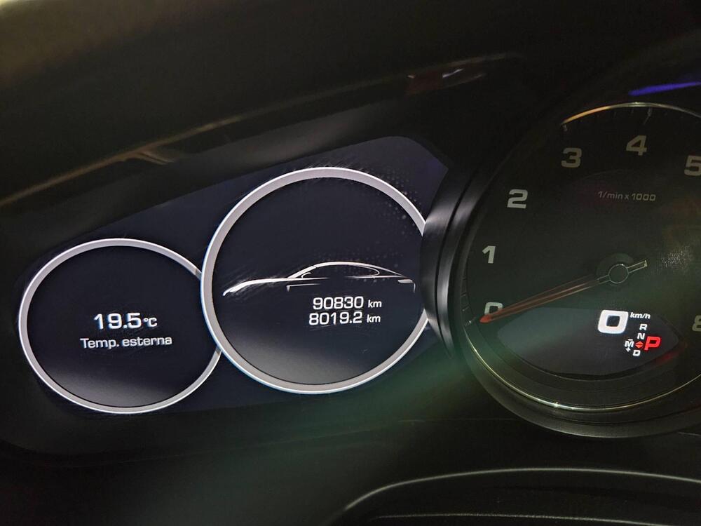 Porsche Panamera Sport Turismo usata a Cosenza (3)