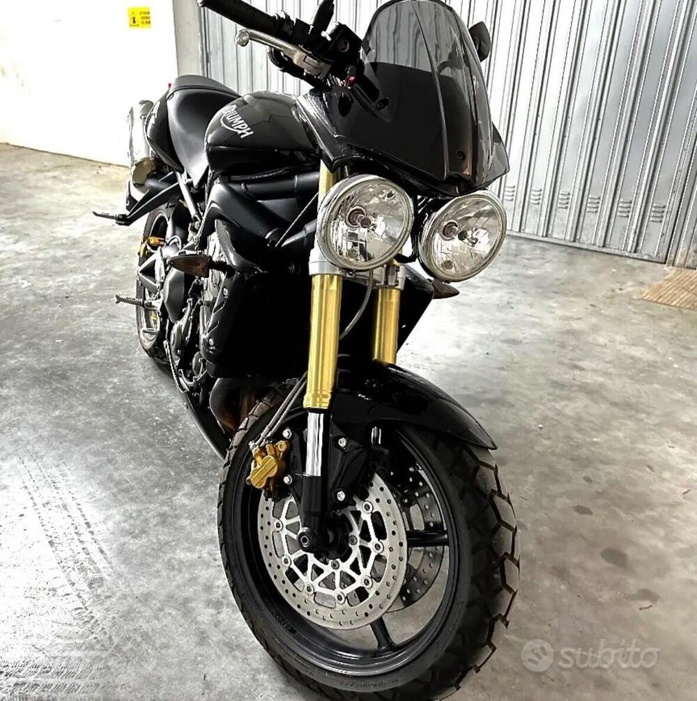 Triumph Street Triple (2007 - 12) (2)