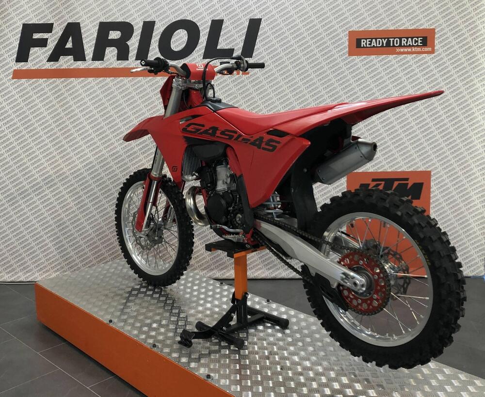 GASGAS MC 300 (2025) (4)