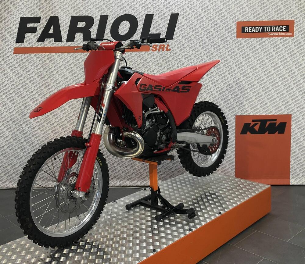 GASGAS MC 300 (2025) (6)