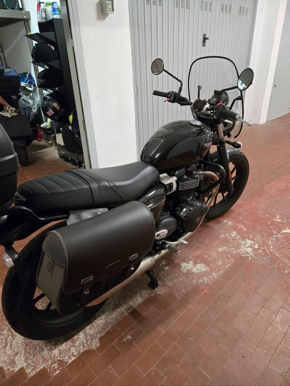 Triumph Speed Twin 900 (2023 - 24) (3)