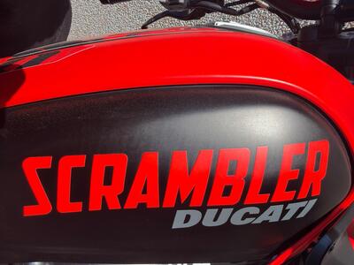 Ducati Scrambler 800 Full Throttle (2023 - 24) usata