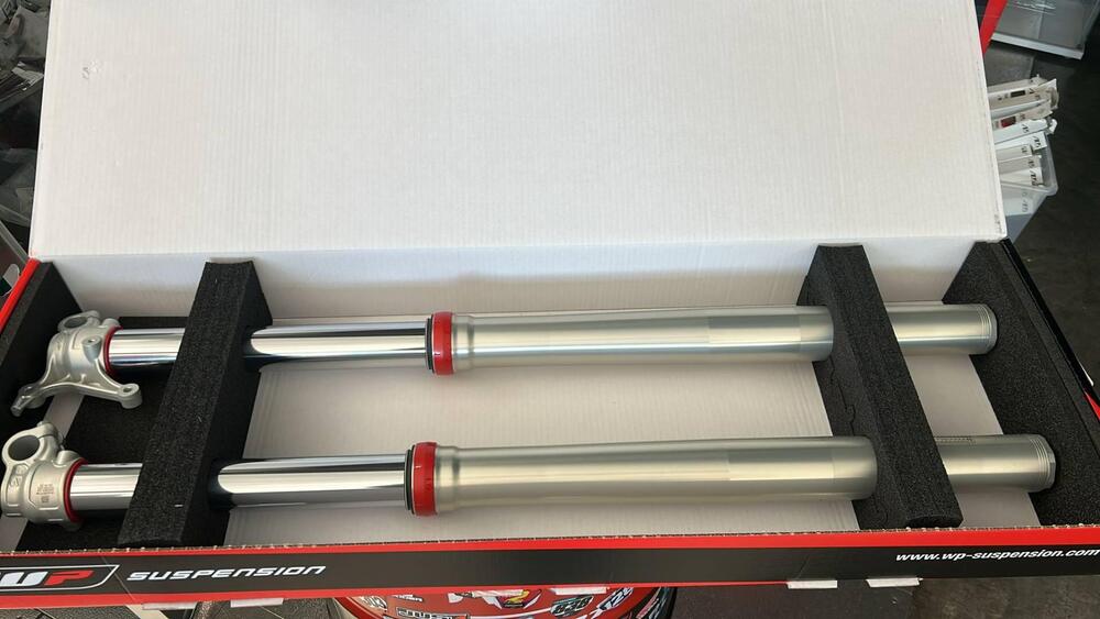 COPIA FORCELLE WP AER DA 48 Wp Suspension