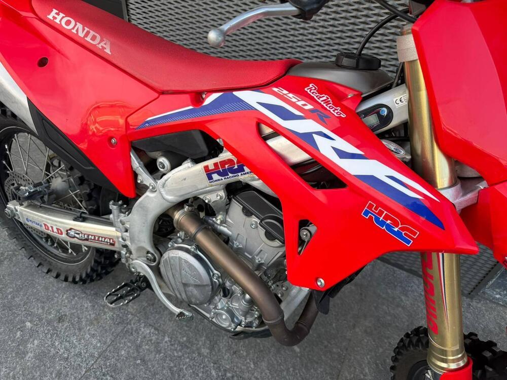 Honda CRF 250R (2022) (3)