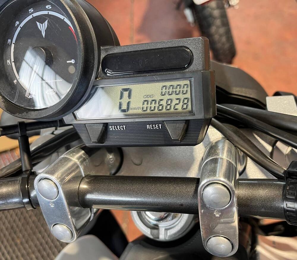 Yamaha MT-03 (2006 - 14) (4)