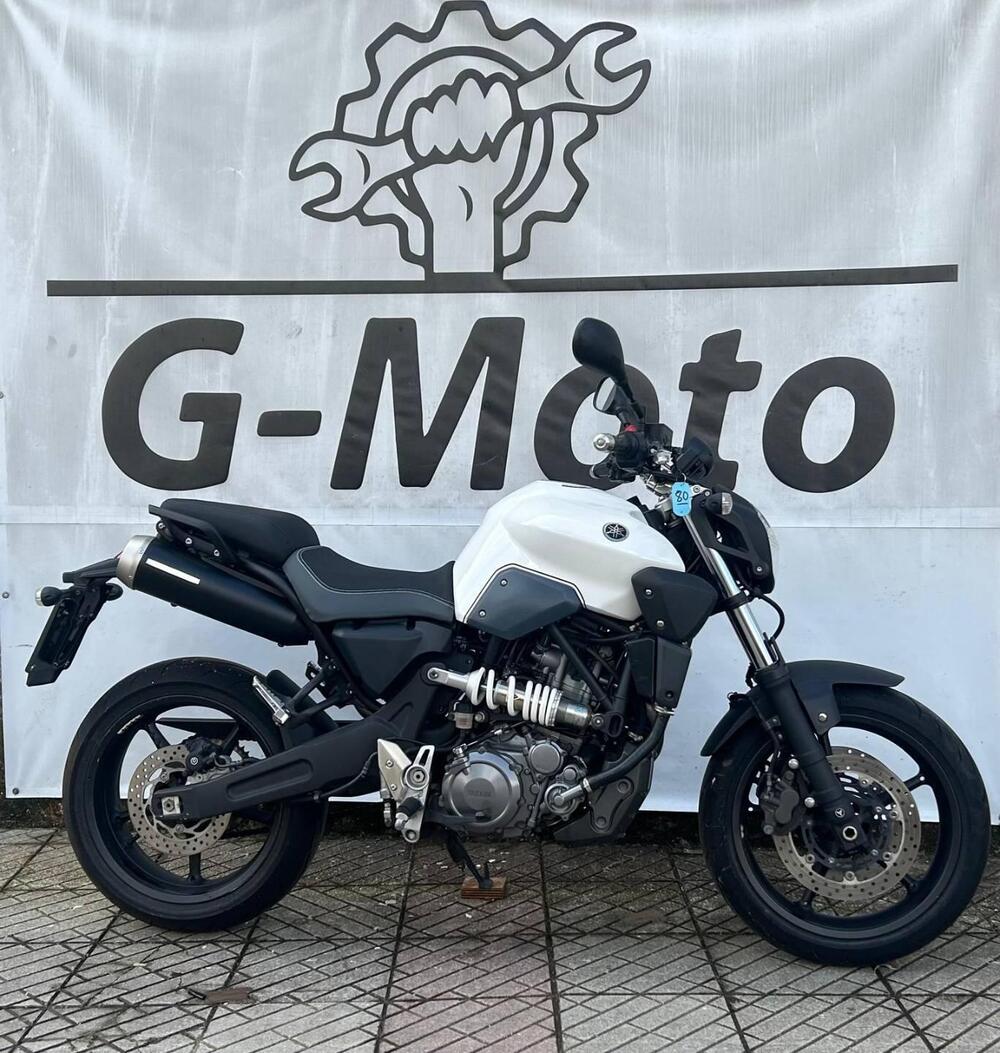 Yamaha MT-03 (2006 - 14) (2)