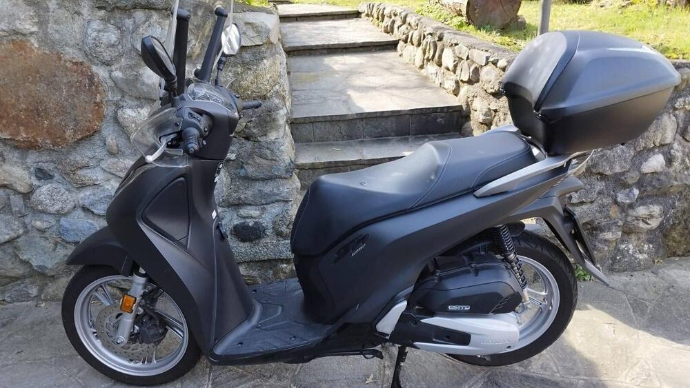 Honda SH 125i (2017 - 19) (4)