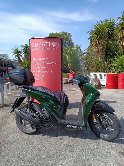 Honda SH 150i Vetro (2024 - 25) usata