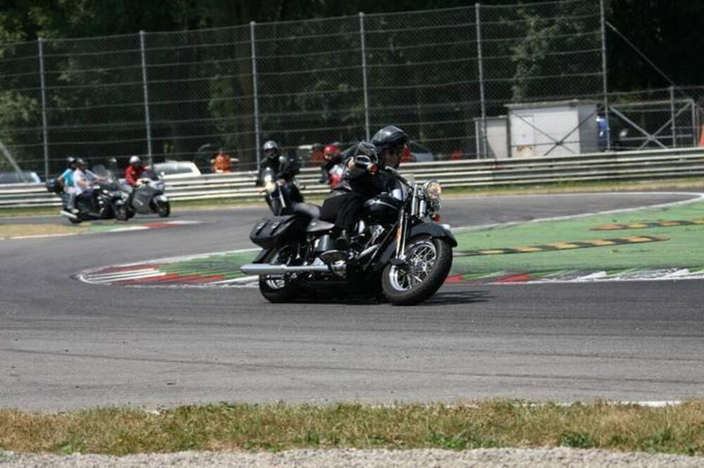 Harley-Davidson 1450 Heritage Springer Classic (2005 - 07) - FLSTSC (3)