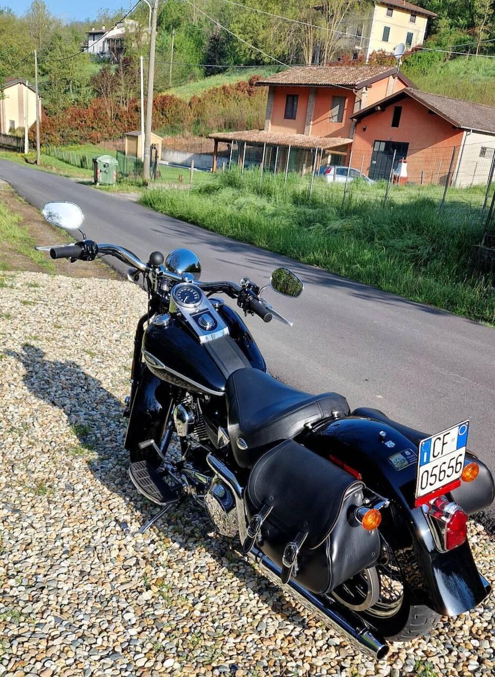 Harley-Davidson 1450 Heritage Springer Classic (2005 - 07) - FLSTSC (4)