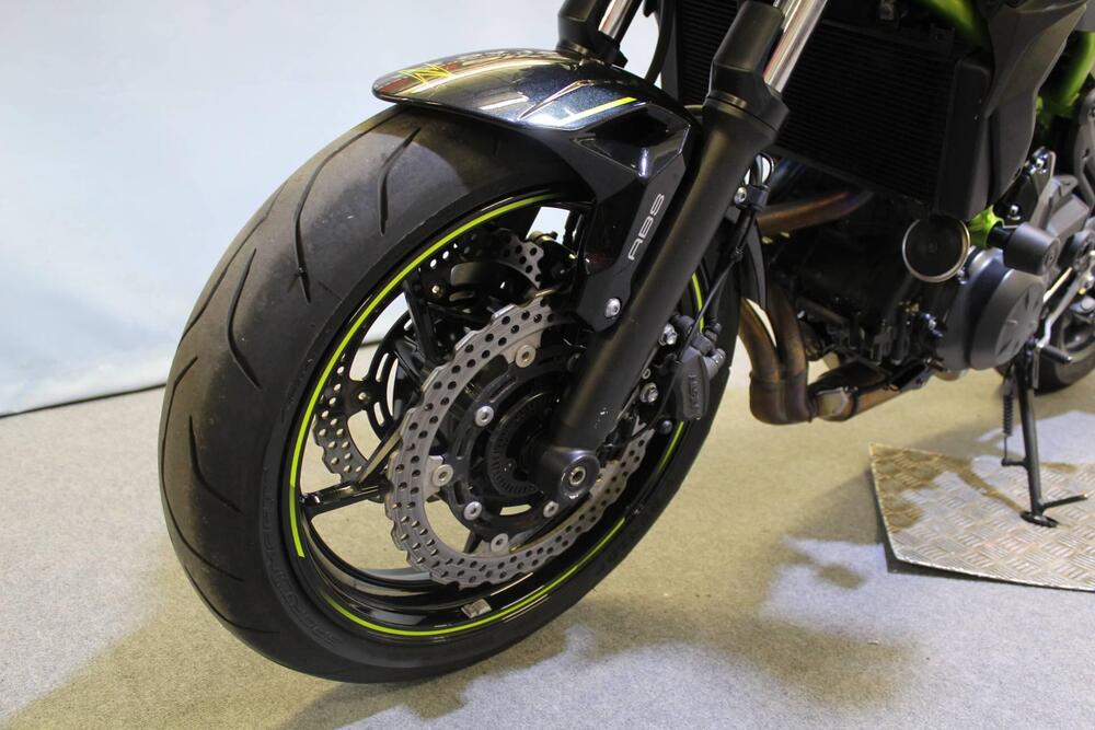 Kawasaki Z 650 (2020) (14)