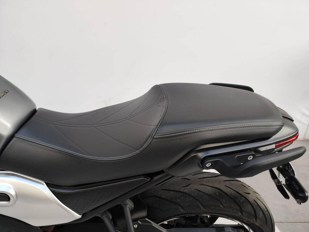 Voge Trofeo 500AC (2022 - 26) (2)