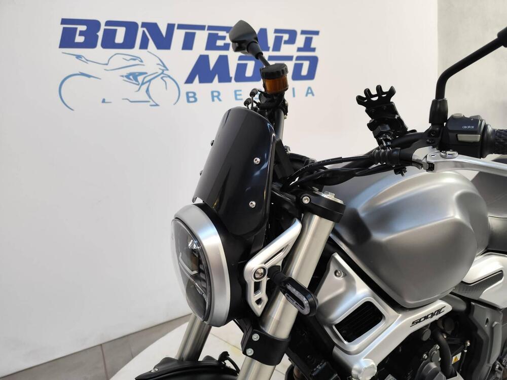 Voge Trofeo 500AC (2022 - 26) (4)