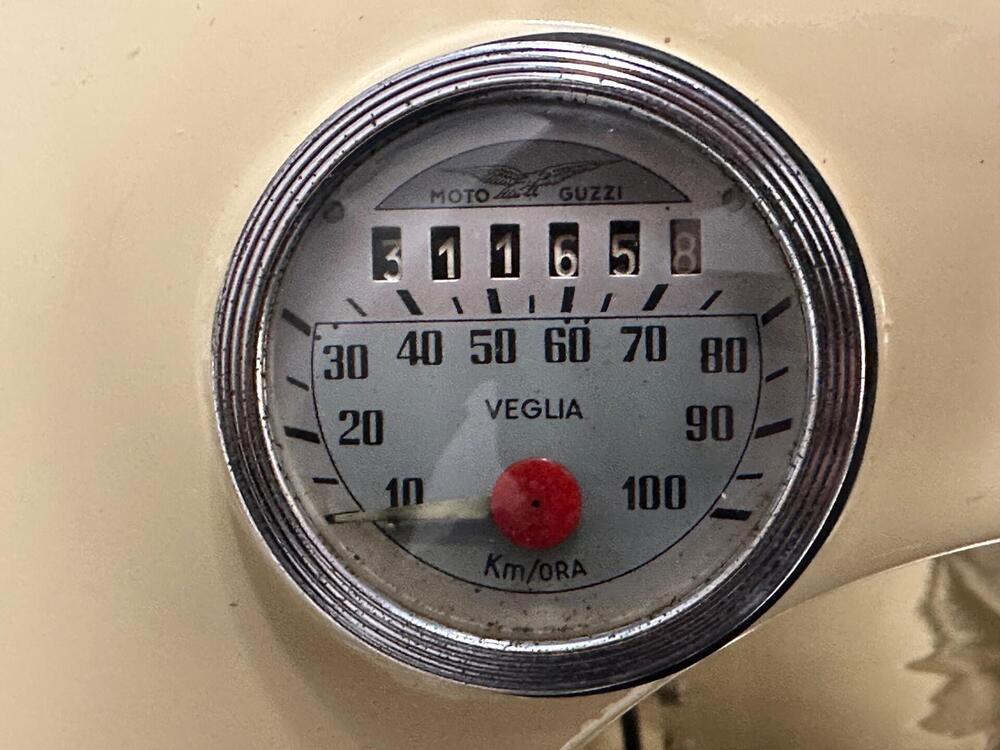 Moto Guzzi Galletto 192 cc. (7)