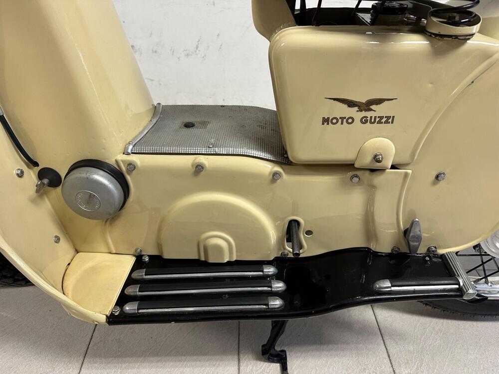 Moto Guzzi Galletto 192 cc. (9)