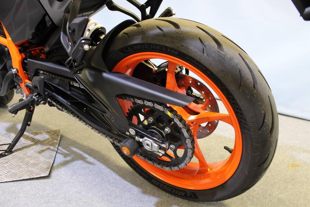 KTM 390 Duke (2024 - 25) (15)