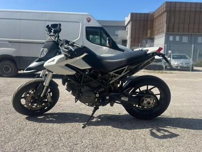 Ducati Hypermotard 796 (2012) usata