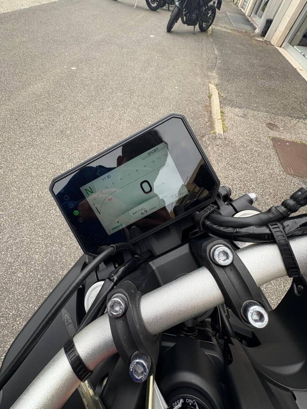 Yamaha MT-07 Pure (2023 - 25) (4)