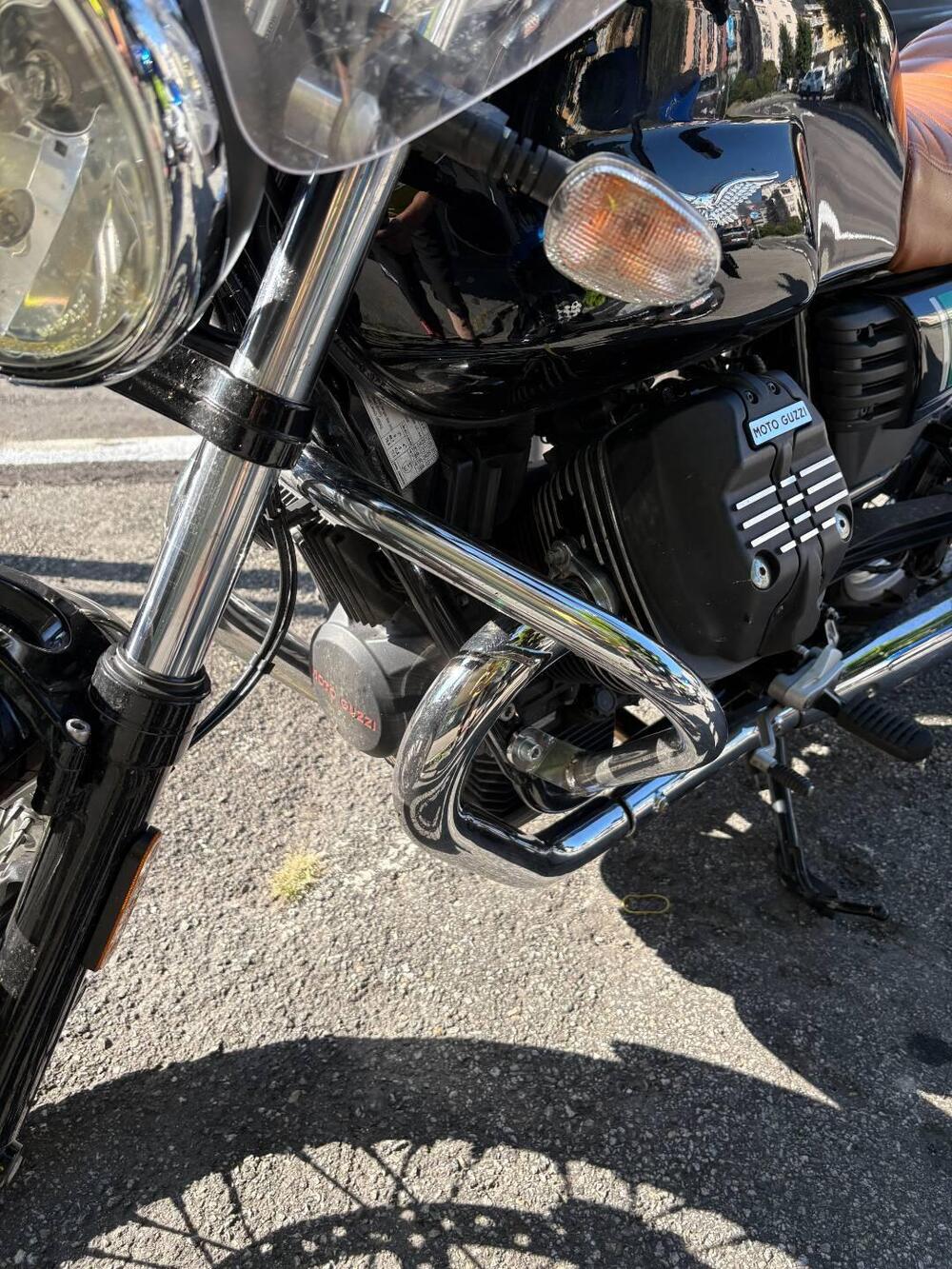 Moto Guzzi V7 III Special (2017 - 20) (4)