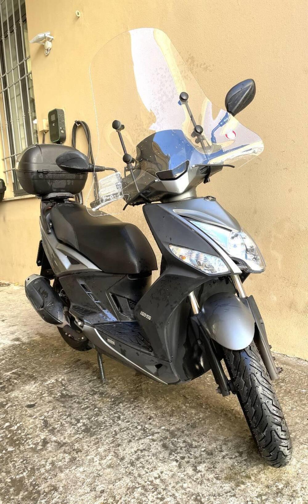 Kymco Agility 125 R16 + (2015 - 17) (2)