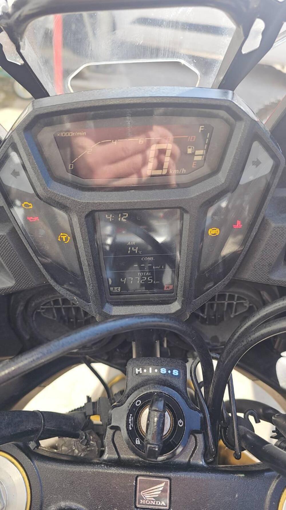 Honda Africa Twin CRF 1000L DCT ABS (2016 - 17) (2)