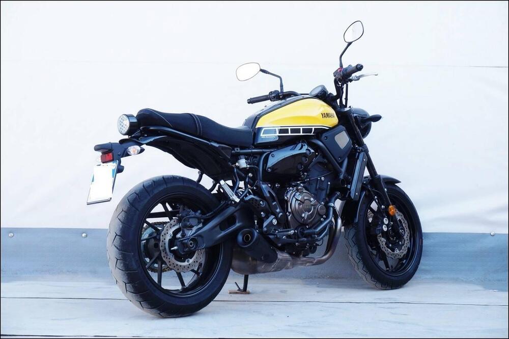 Yamaha XSR 700 ABS 60th Anniversary (2016 - 18) (11)