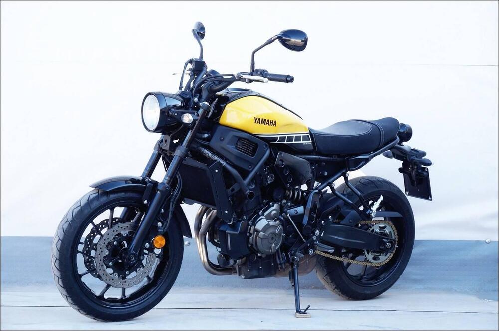 Yamaha XSR 700 ABS 60th Anniversary (2016 - 18) (15)