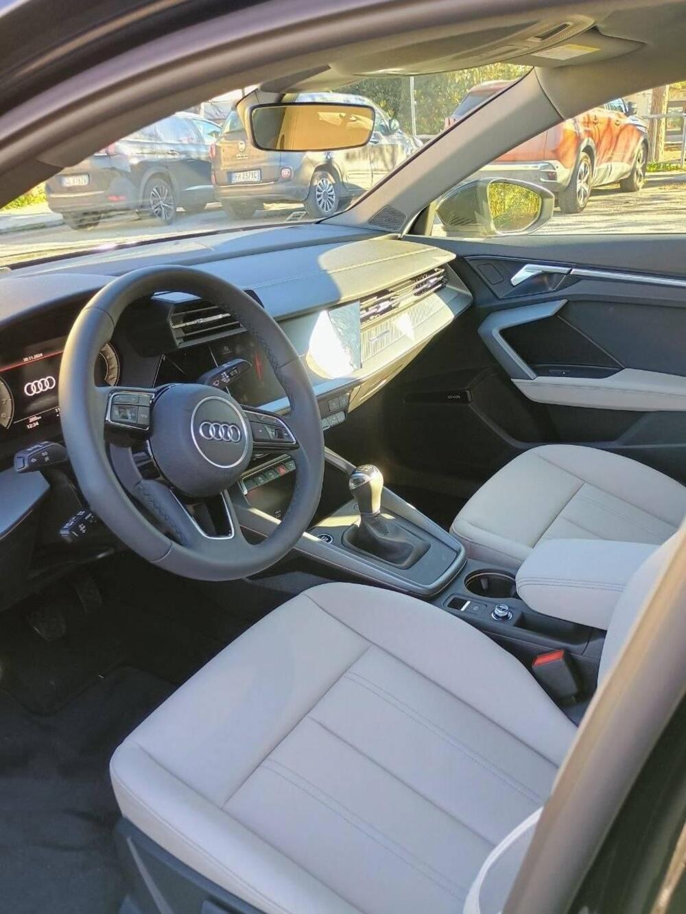 Audi A3 Sedan usata a Massa-Carrara (9)