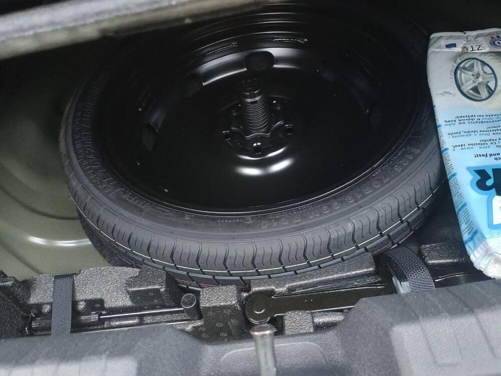 Audi A3 Sedan usata a Massa-Carrara (13)