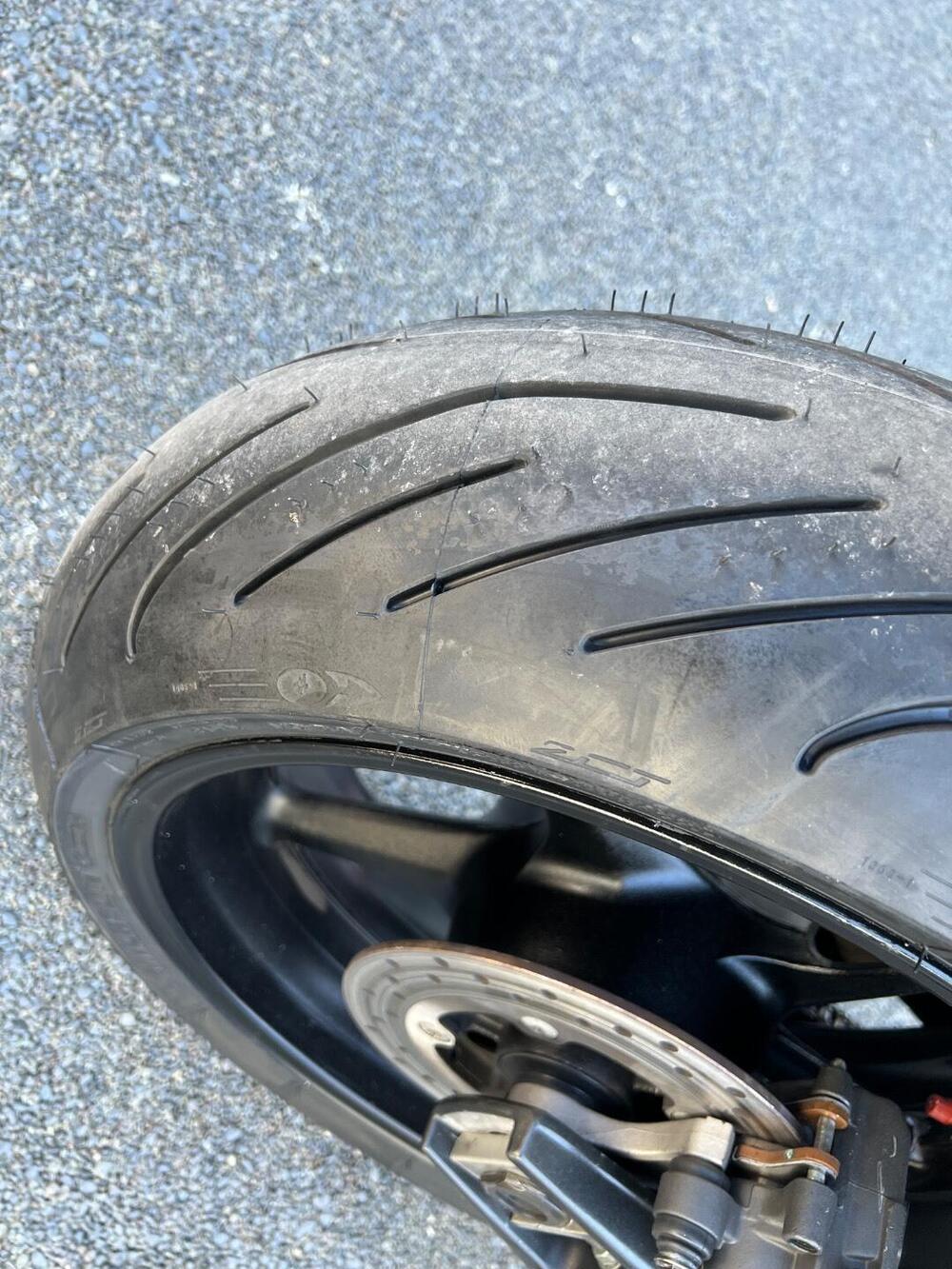 Yamaha YZF R1 (2015 - 16) (15)