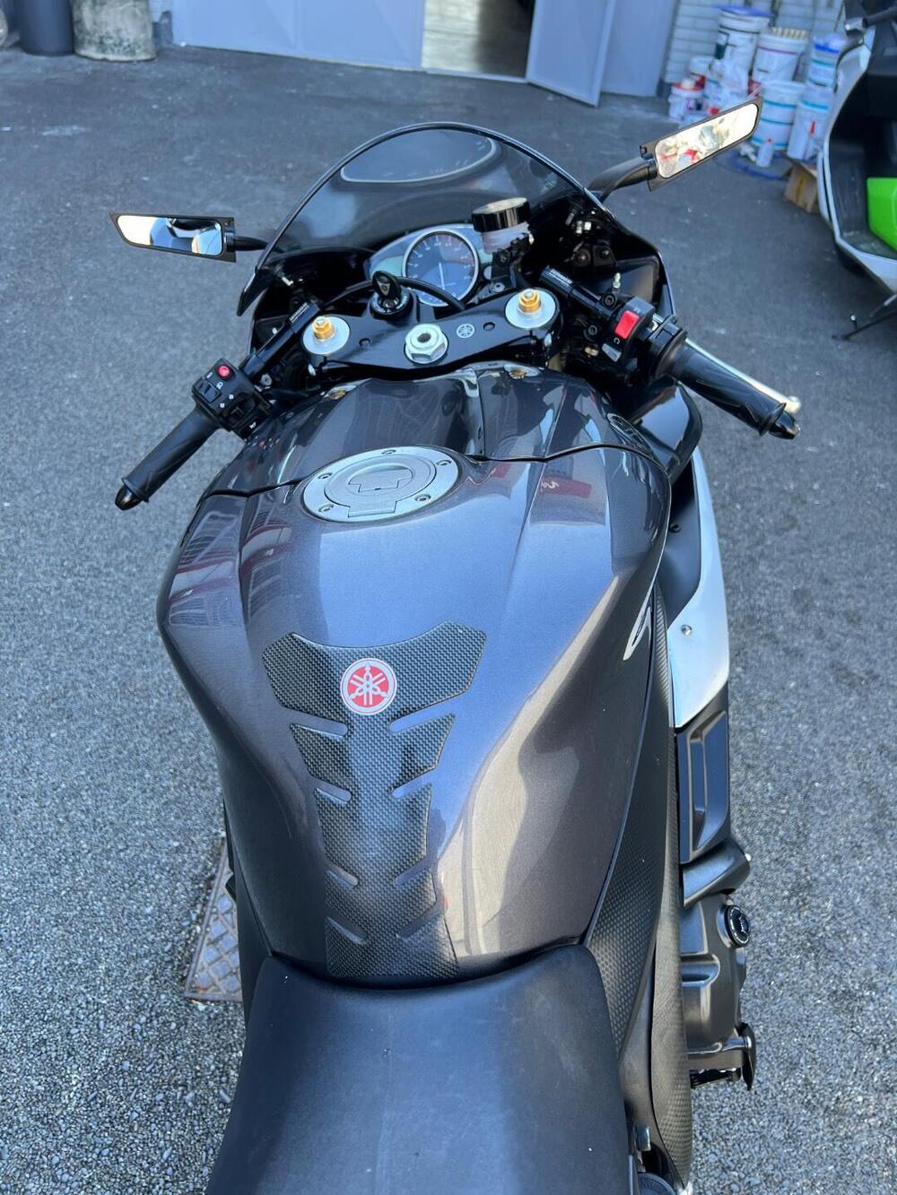 Yamaha YZF R1 (2015 - 16) (3)