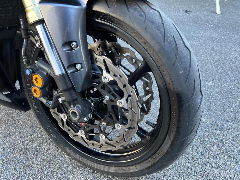 Yamaha YZF R1 (2015 - 16) (14)