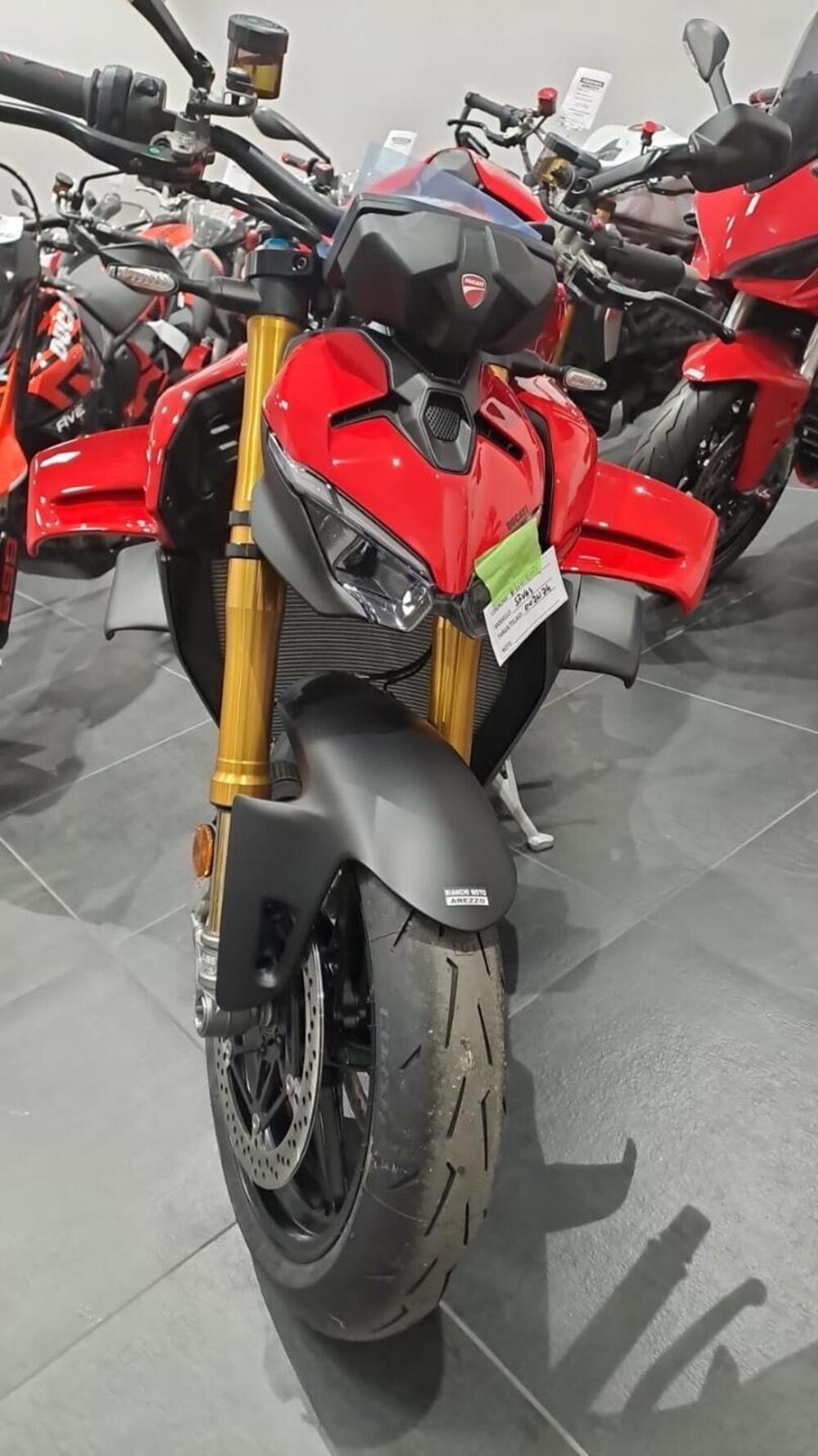 Ducati Streetfighter V4 S (2025 - 26) (2)