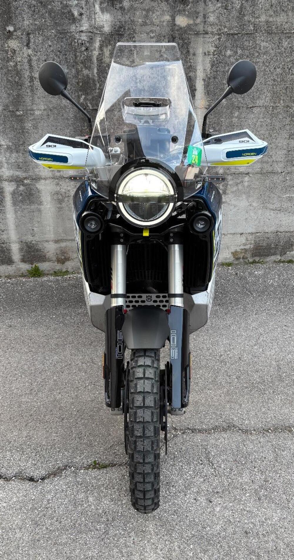 Husqvarna Norden 901 Expedition (2023 - 24) (4)