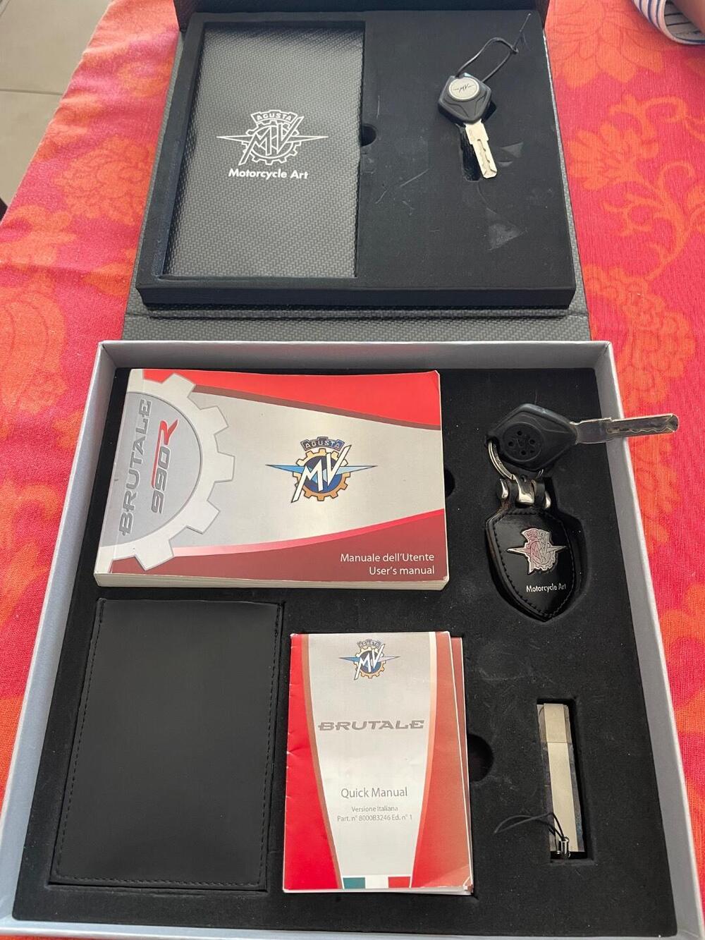 MV Agusta Brutale 990 R (2009 - 12) (2)