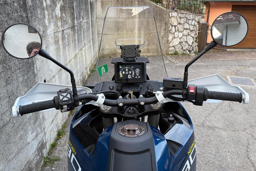 Husqvarna Norden 901 Expedition (2023 - 24) (9)