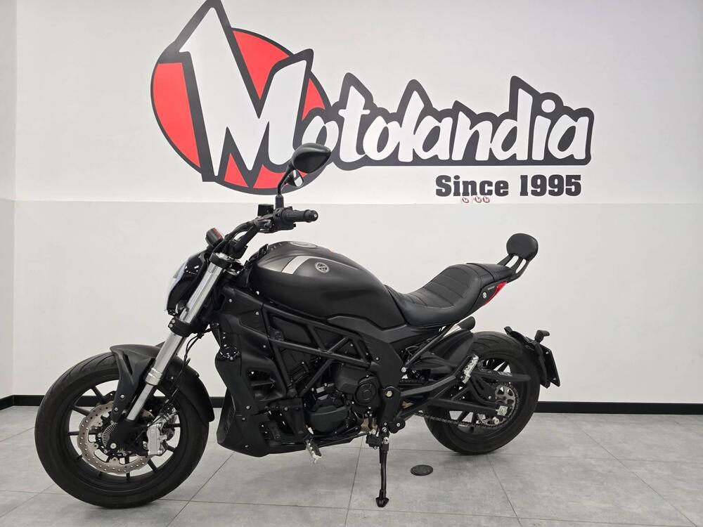 Benelli 502 C (2021 - 25) (3)