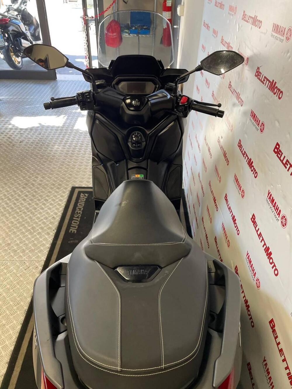 Yamaha X-Max 300 (2021 - 24) (2)