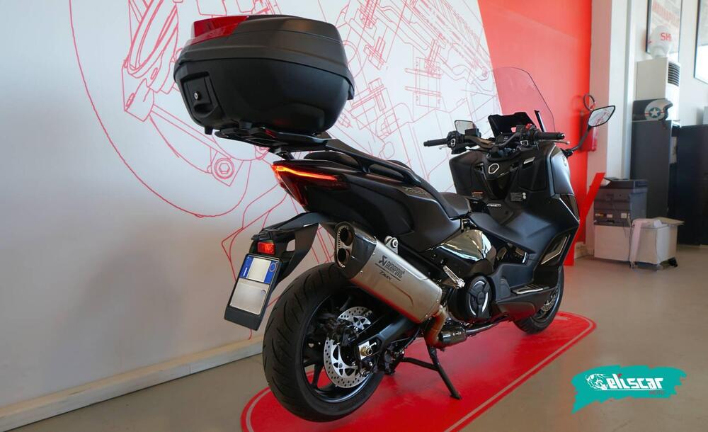 Yamaha T-Max 560 Tech Max (2025 - 26) (5)