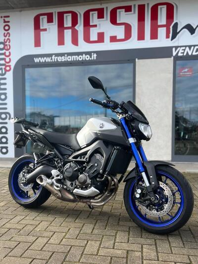 Yamaha MT-09 ABS (2016) usata